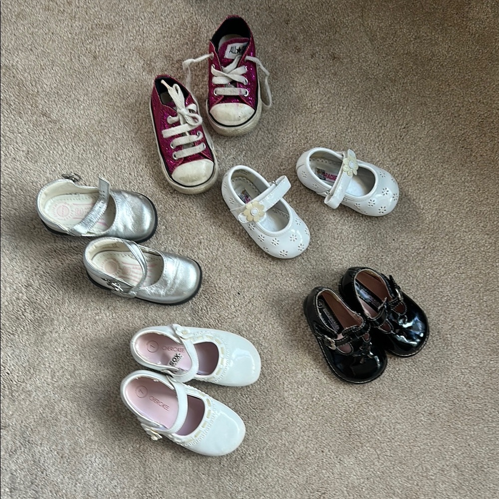 Kids' Assorted Color Shoe Collection - Picture 14 of 14